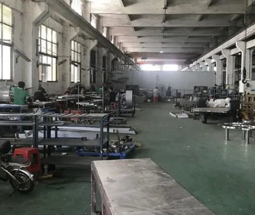 過完年后,偌大的車間竟然沒有一個人,這是好事還是壞事