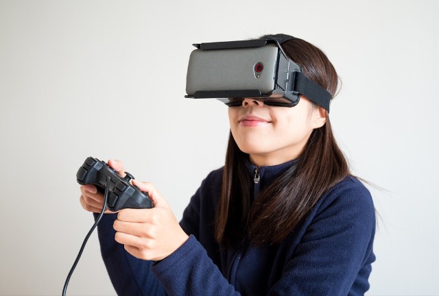 最無語vr體驗:與埃及艷后一同品嘗麥片是什么味_普視通